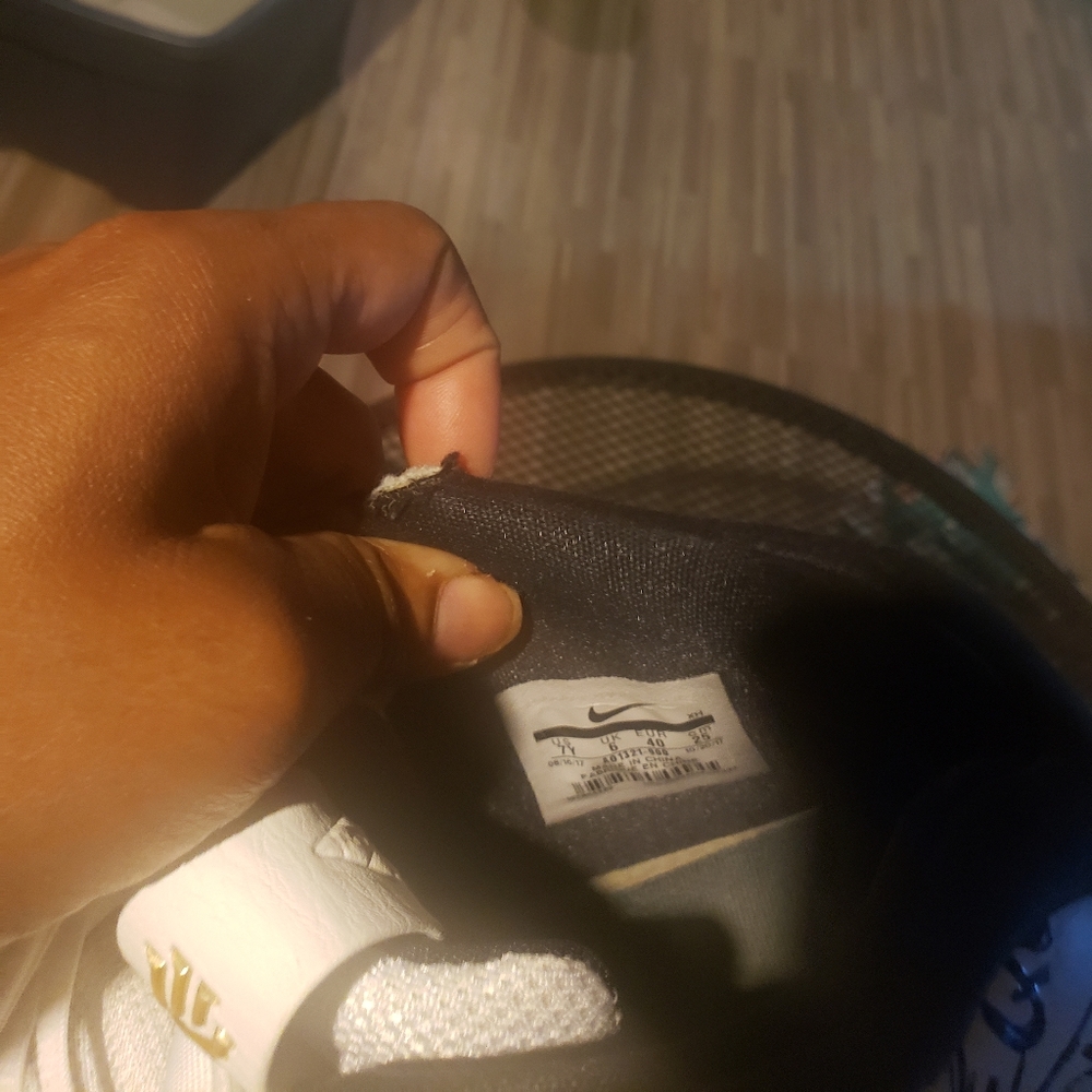 Nike equality - Picture 3 of 3